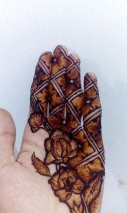 Karya Magenta Henna