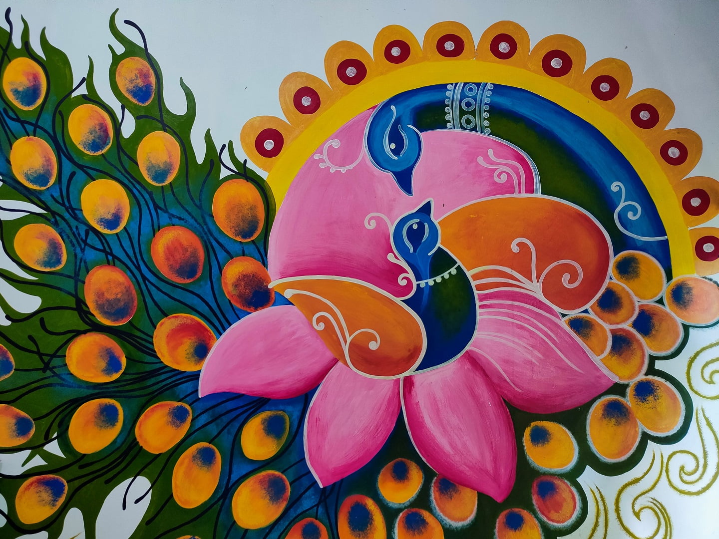 Mural Magenta Henna