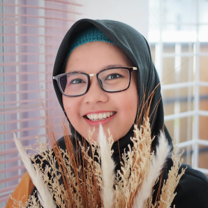Profile of The Month Mei 2021 – Profil Khaila Henna Jogja